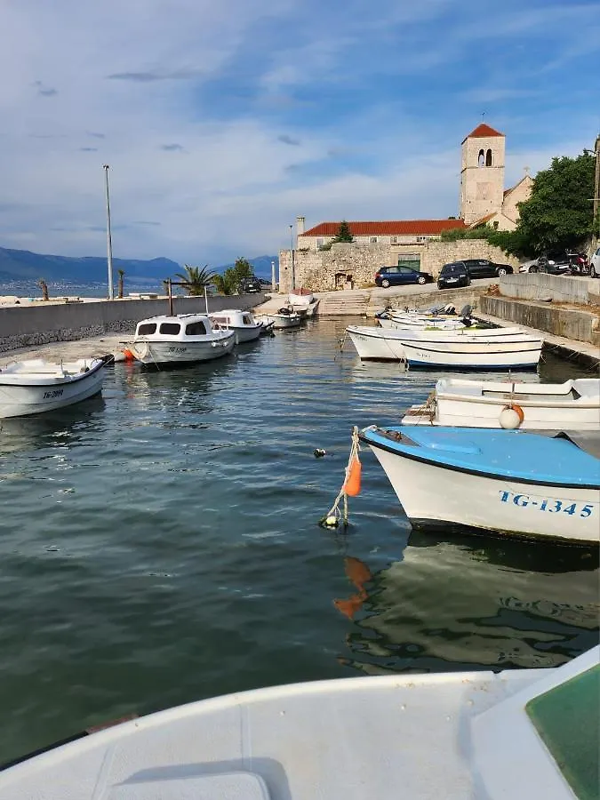 Feel Good View Apartment Trogir